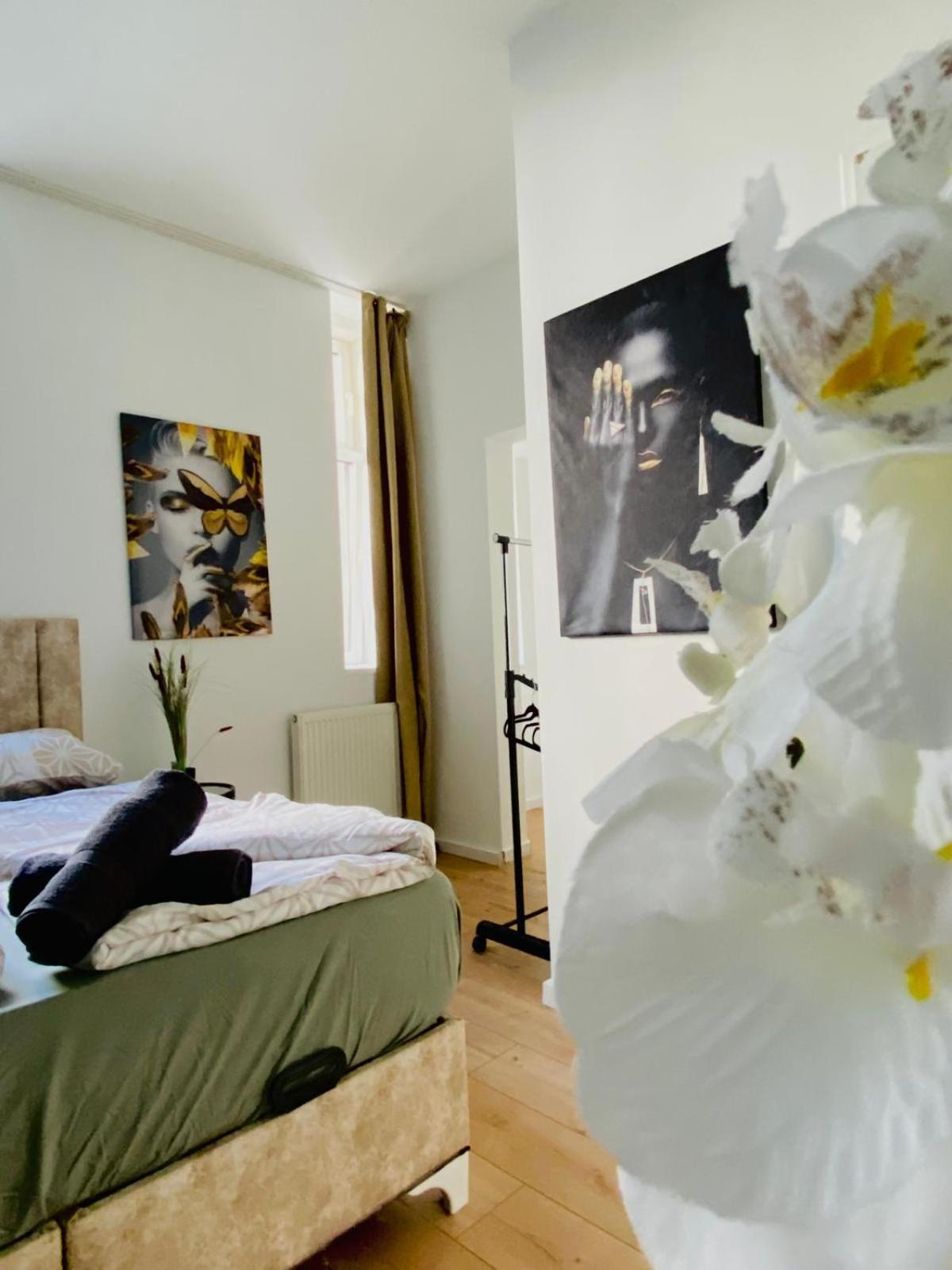 8 Fully Equipped Studio Shared Apt W Terrace Margareten Виена Екстериор снимка